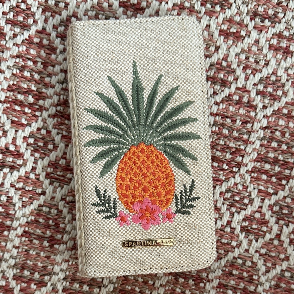 Spartina 449 Pineapple Embroidered SnapWallet - Tan and Green - never used!!
